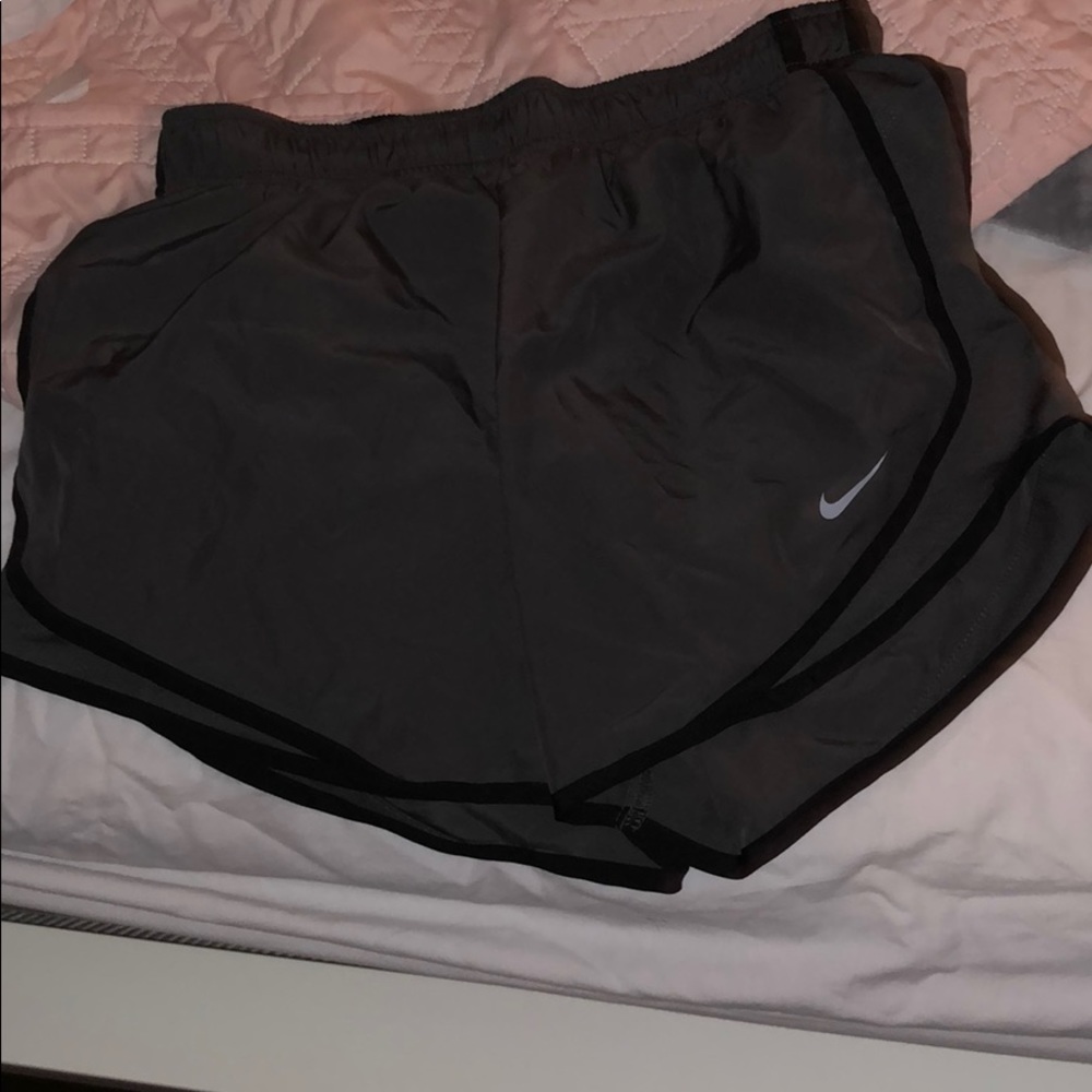 Nike short